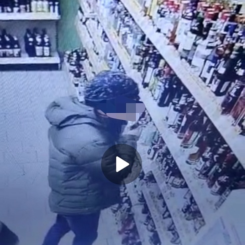 Гражданин неоднократно возвращался за бесплатным спиртным в магазин «Пятерочка»